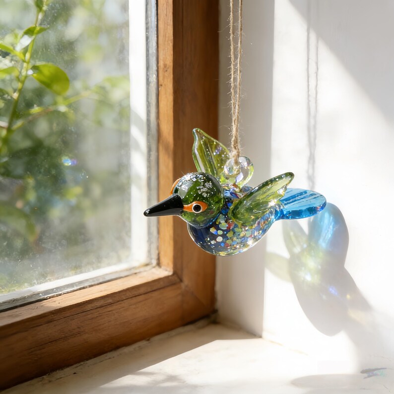 🕊️Hand Blown Glass Bird Ornament – Colorful Glass Bird Suncatcher