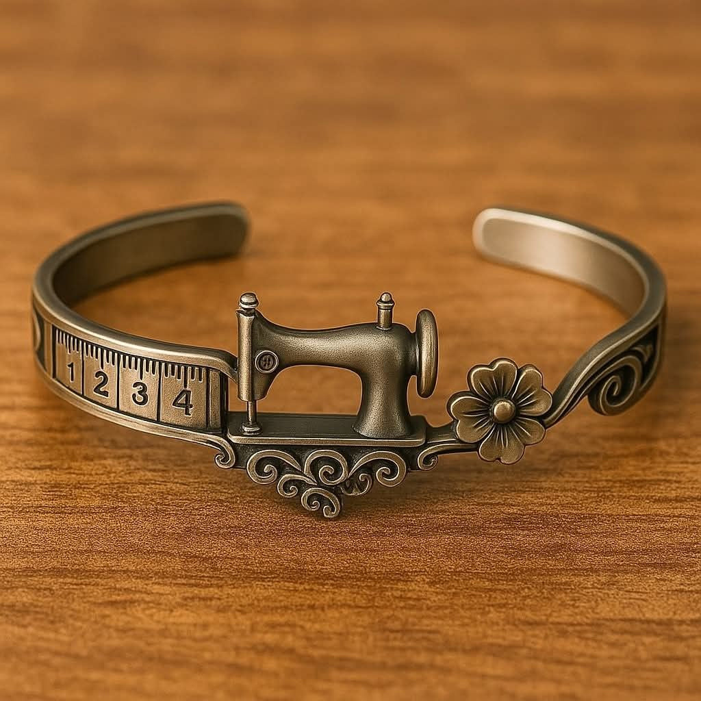 💖🎁2026 Mother's Day Gifts--Sewing Machine Bracelet & Ring Set🧵