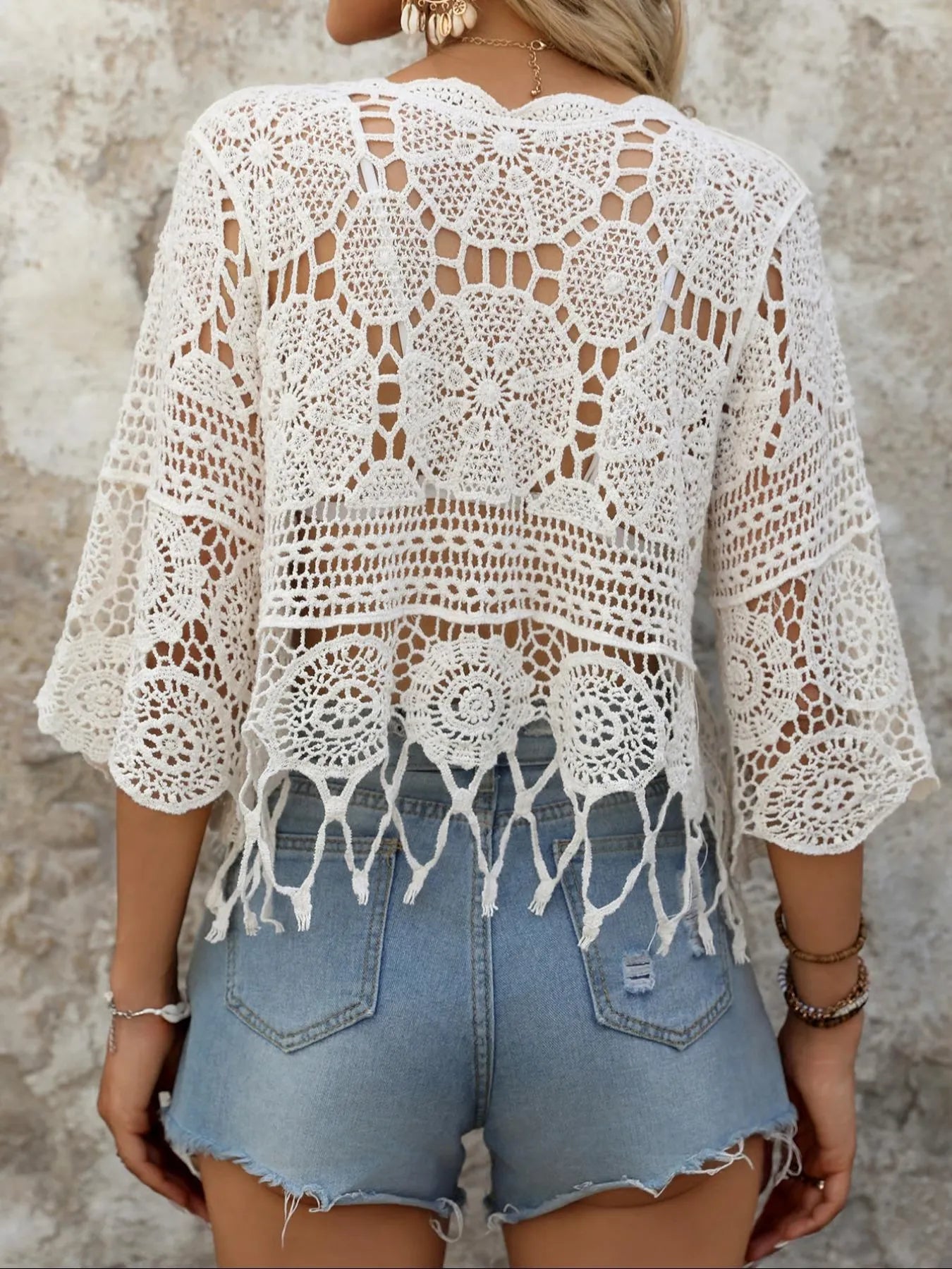 Women's Plain Fringe Trim Cut Out Sheer Cover Up, Boho Scallop Trim 3/4 Sleeve Round Neck Cover Up for Beach Vacation, Ladies Spring & Fall Clothes