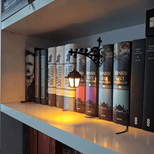 Library Lantern-Decorative Bookshelf Lighting