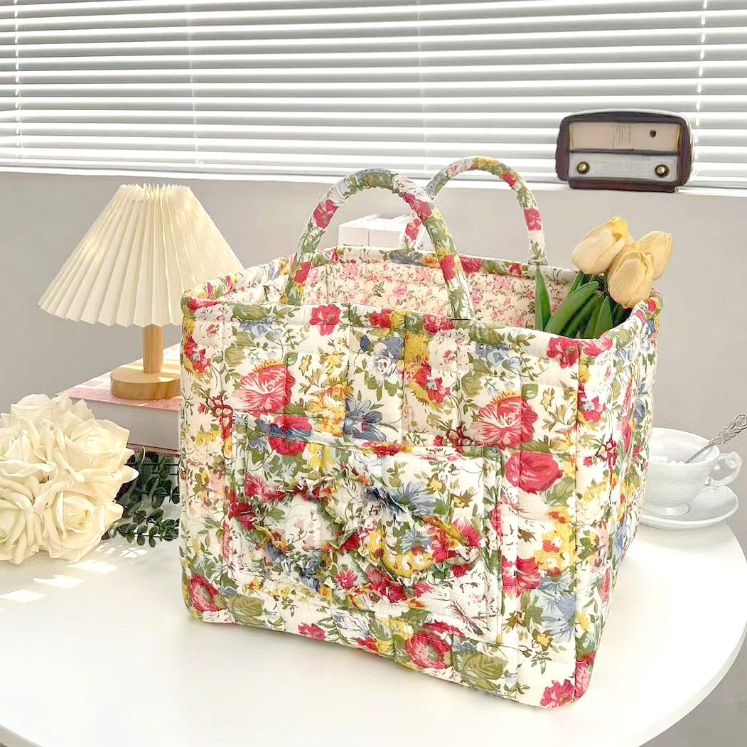 Storage Basket,Floral print storage baskets and organizers, available in a variety of styles, make a perfect gift for your loved ones.