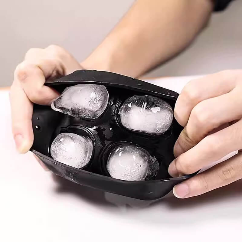 Skull-shaped ice cube mold