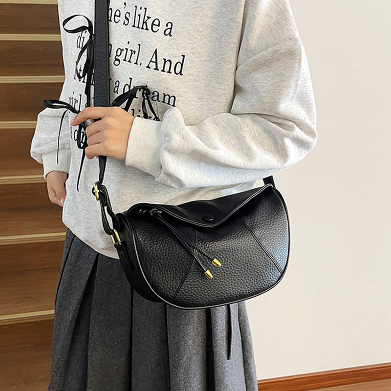 Modern Minimalist Crossbody Purse