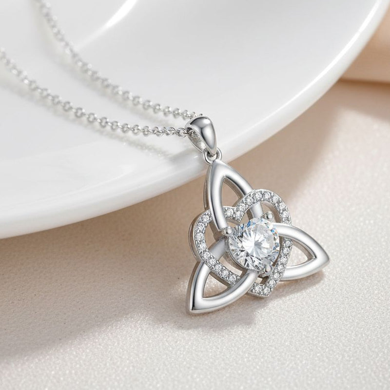 ⏳Limited-time 50% off⏰Celtic Knot Heart Pendant Necklace💎📿