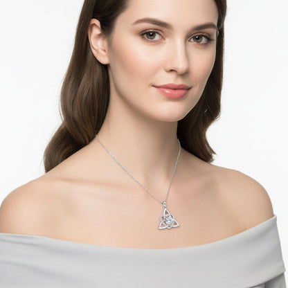 ⏳Limited-time 50% off⏰Celtic Knot Heart Pendant Necklace💎📿